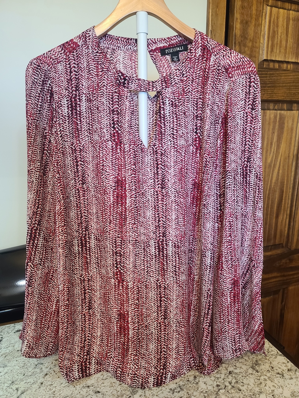 Roz & Ali Women's Burgundy and White Printed Keyhole Blouse 1X